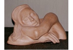 Mujer II, Escultura Modelada en Arcilla